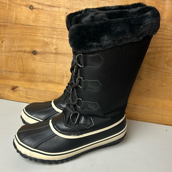 JBU Shoes - PREOWNED Women’s Tall JBU Winter Boot Snowy Black Cozy Insole